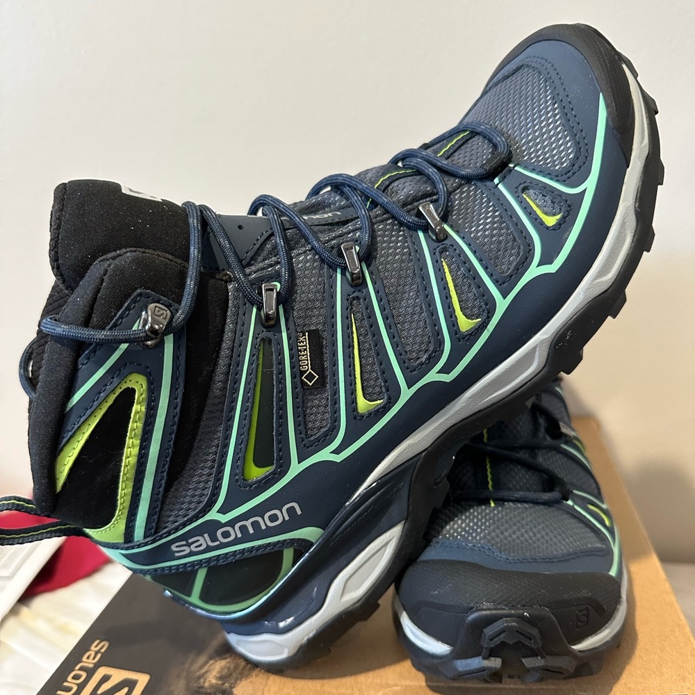 Salomon Women’s X Ultra Mid 2 GTX Outdoor Plein Air hiking shoes